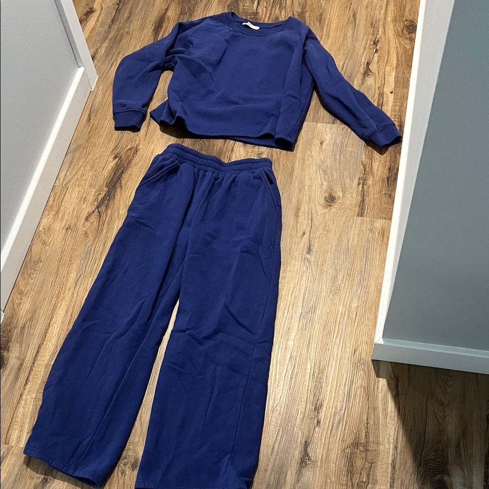 Zenana Outfitters Deep Blue Cozy Sweatshirt and Wide-Leg Joggers Set